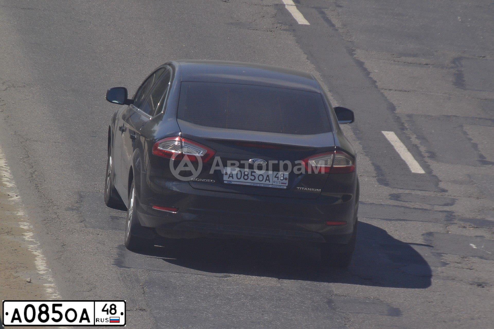 Фото автомобиля FORD MONDEO, 2014 — госномер Р768КЕ48. Цвет: ЧЕРНЫЙ