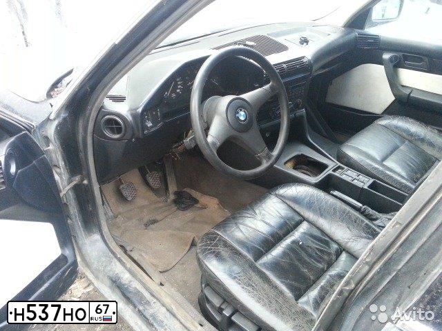 Фото автомобиля BMW W SERIE 5, 1989 — госномер Н537НО67. Цвет: ТЕМНО-СИНИЙ