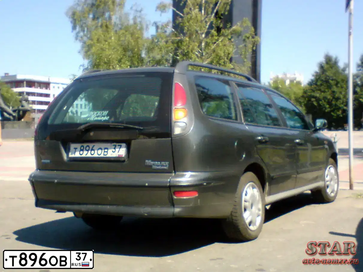 Фото автомобиля FIAT MAREA, 1998 — госномер О576УР161. Цвет: СЕРЫЙ