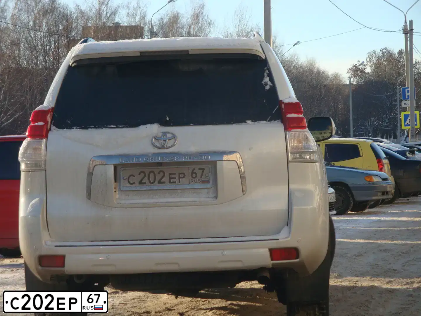 Фото автомобиля TOYOTA LANDCRUISER, 2013 — госномер М205ЕТ67. Цвет: Белый