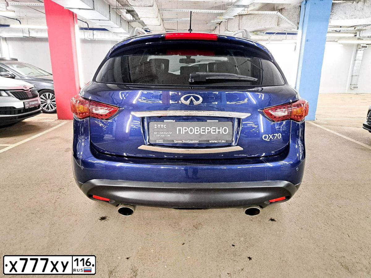 Фото автомобиля INFINITI QX70, 2013 — госномер С212МХ716
