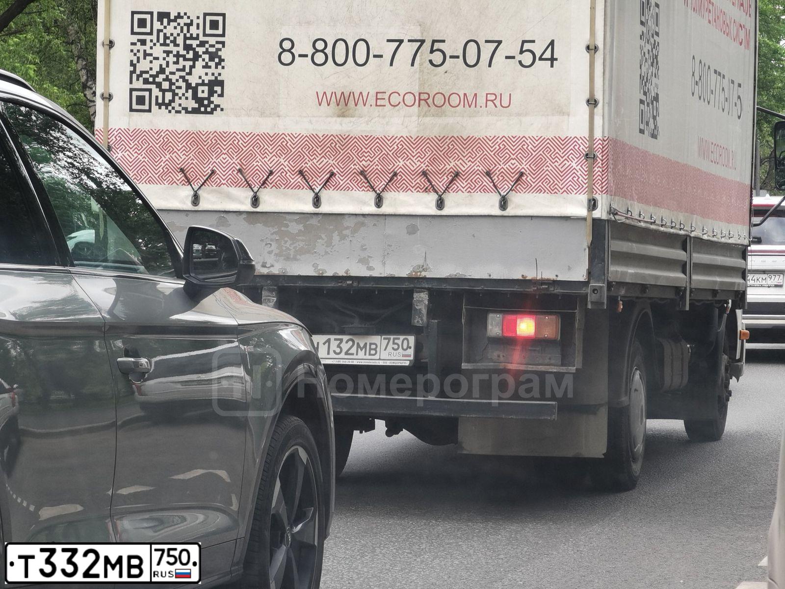 Фото автомобиля MERCEDES SPRINTER, 2014 — госномер Т332МВ750. Цвет: БЕЛЫЙ
