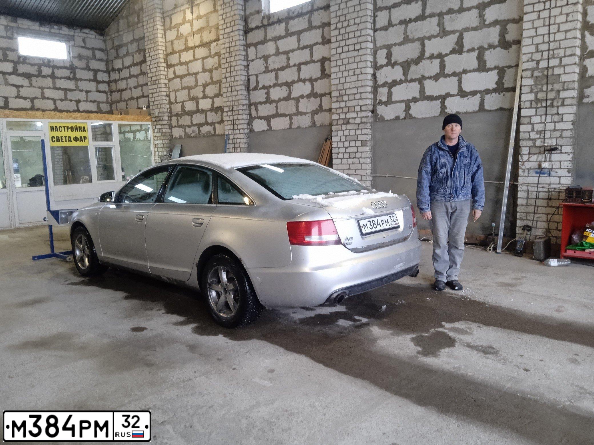 Фото автомобиля AUDI A6, 2005 — госномер А498МТ197. Цвет: СЕРЕБРИСТЫЙ