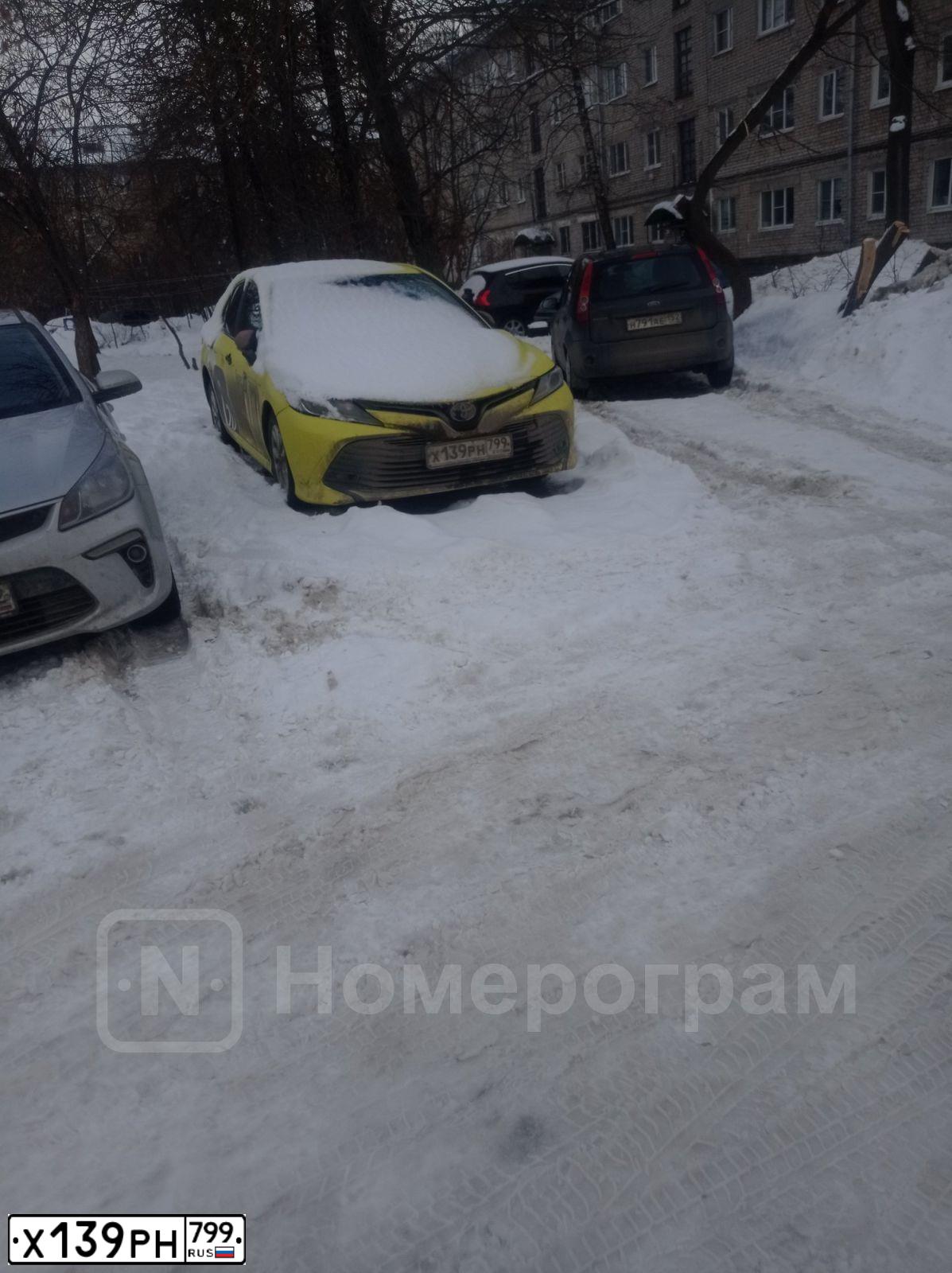Фото автомобиля TOYOTA CAMRY, 2019 — госномер А391НК252