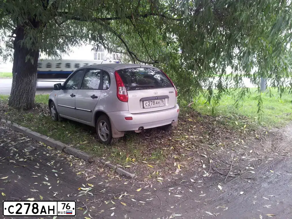 Фото автомобиля LADA 1119 KALINA, 2011 — госномер С178АН76. Цвет: СЕРЫЙ