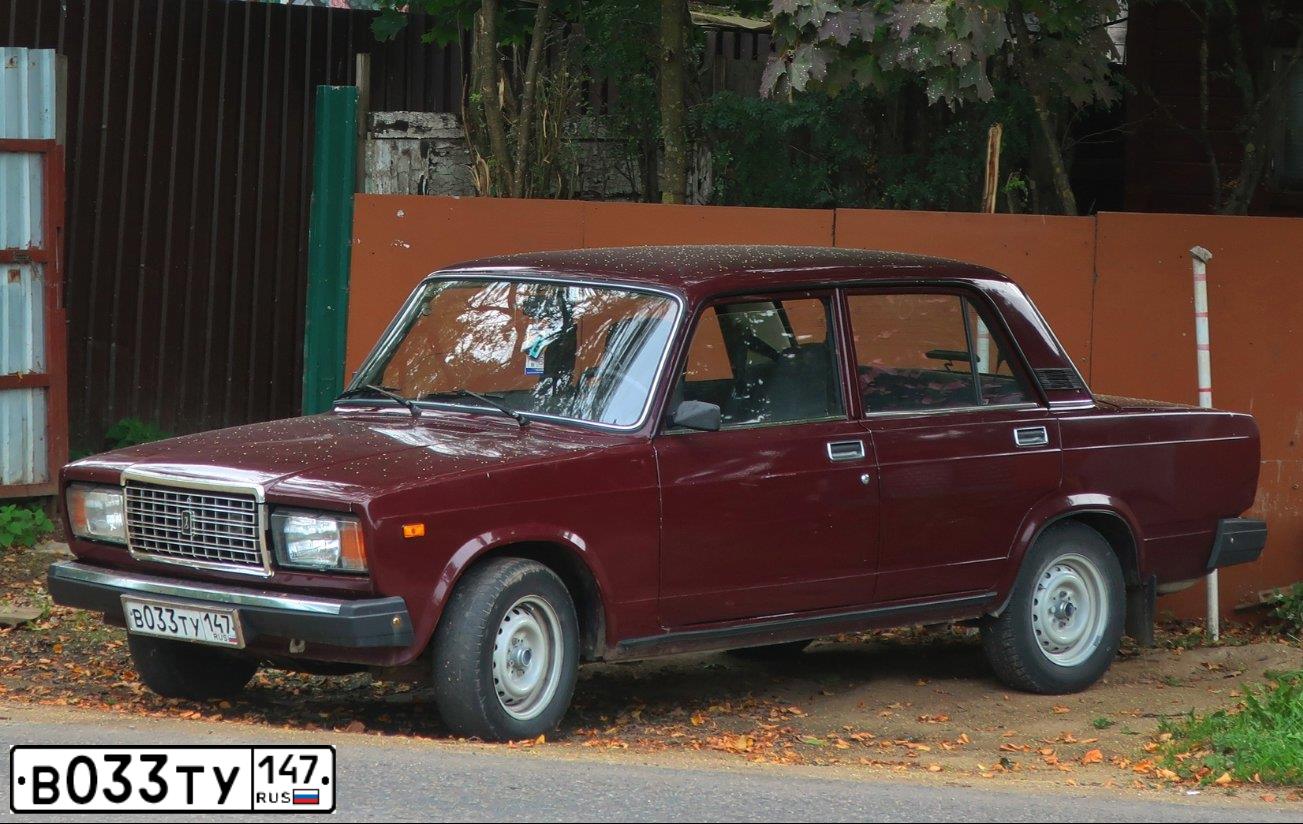 Фото автомобиля LADA 2107 LADA, 2007 — госномер В033ТУ147. Цвет: ТЕМНО-ВИШНЕВЫЙ