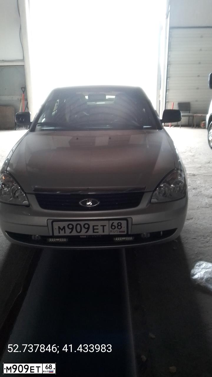 Фото автомобиля LADA 2172 PRIORA, 2009 — госномер М909ЕТ68. Цвет: СВЕТЛО-СЕРЕБРИСТЫЙ МЕТАЛЛ