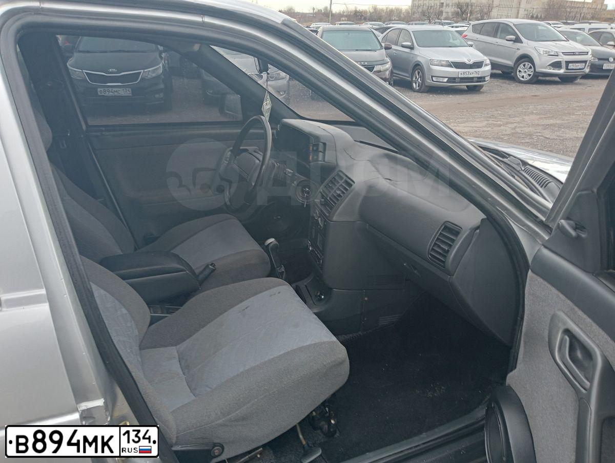 Фото автомобиля NISSAN MURANO, 2003 — госномер О075ЕТ93. Цвет: ЗОЛОТИСТЫЙ