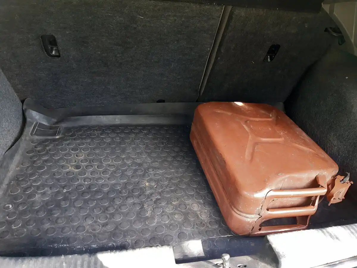 Фото автомобиля FORD FOCUS, 2001 — госномер У561СН716