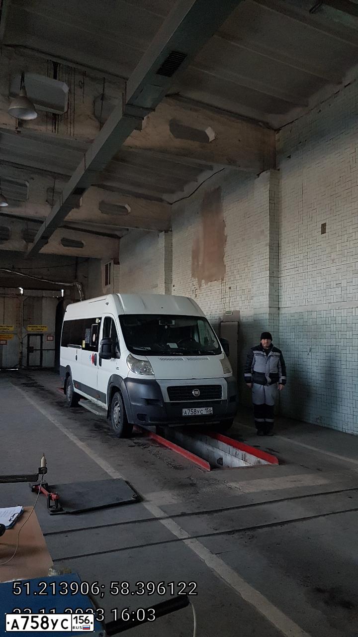 Фото автомобиля FIAT DUCATO, 2014 — госномер А758УС156. Цвет: Белый