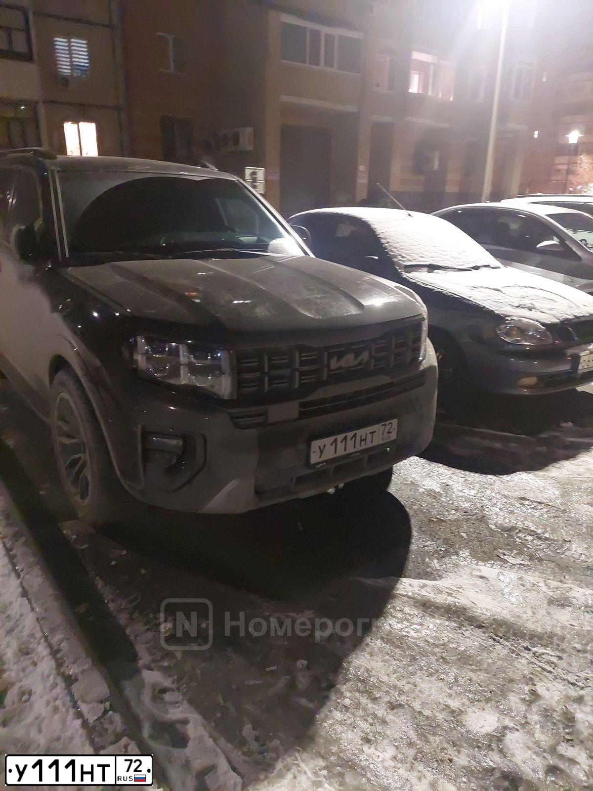Фото автомобиля OPEL ASTRA, 2006 — госномер У111НТ72. Цвет: ЧЕРНЫЙ