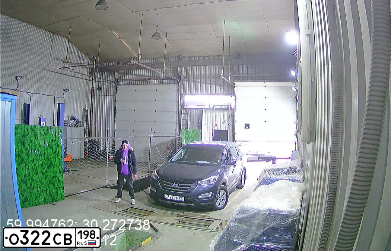 Фото автомобиля HYUNDAI SANTA FE, 2014 — госномер Т707КА178. Цвет: ТЕМНО-СИНИЙ