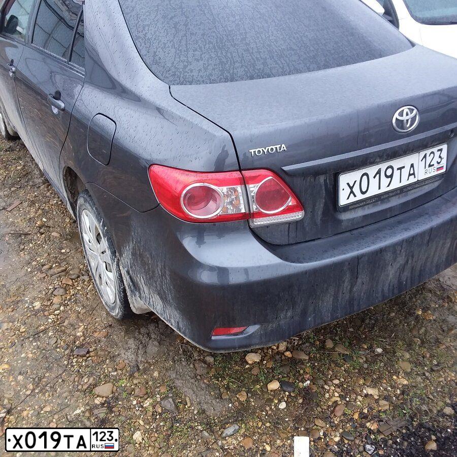 Фото автомобиля TOYOTA COROLLA, 2011 — госномер Х019ТА123. Цвет: СЕРЫЙ