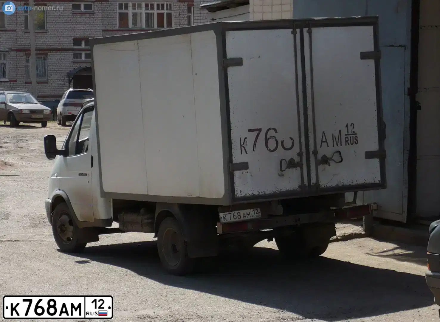 Фото автомобиля GAZ 3302 EL, 2005 — госномер К768АМ12. Цвет: БЕЛЫЙ