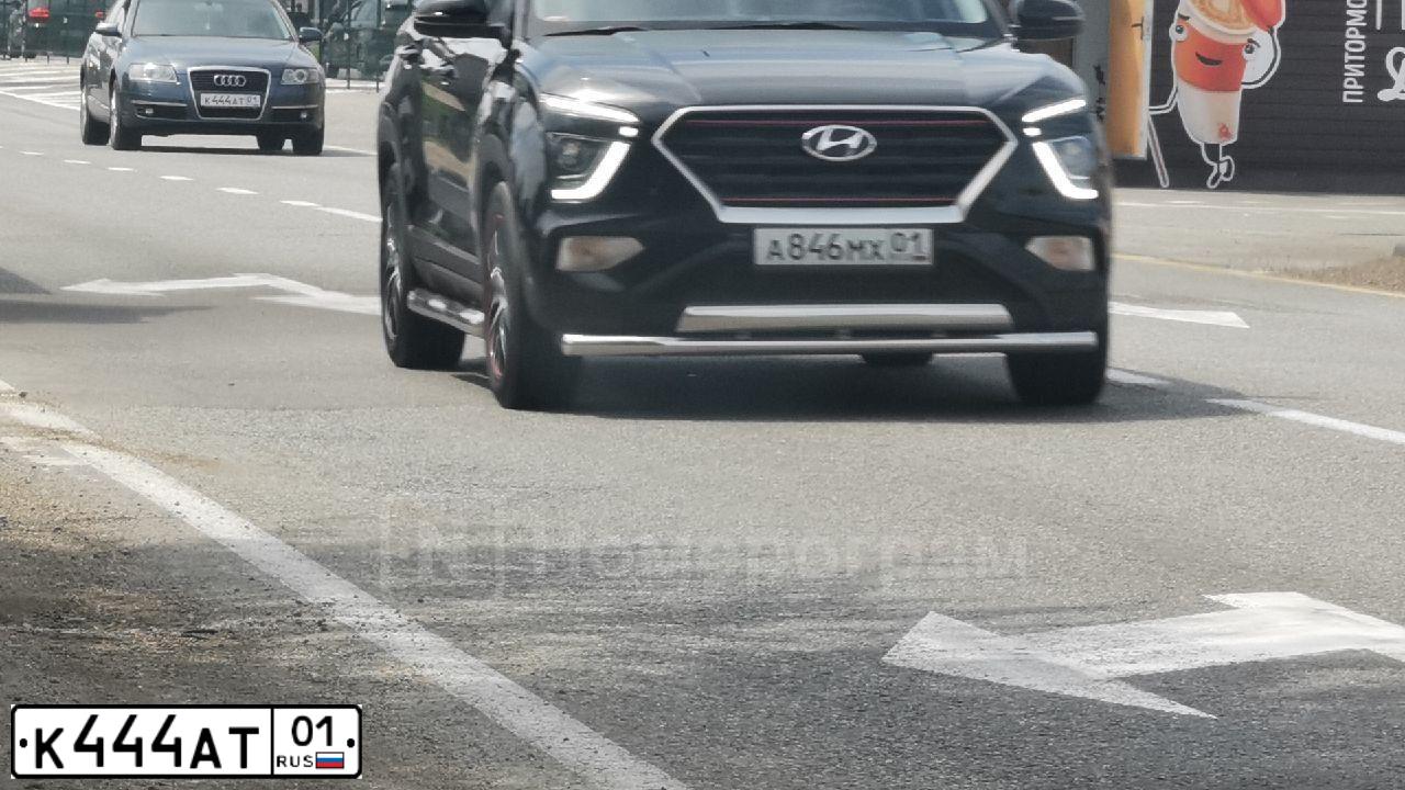 Фото автомобиля LADA 2170 PRIORA, 2017 — госномер К444АТ01. Цвет: БЕЛЫЙ
