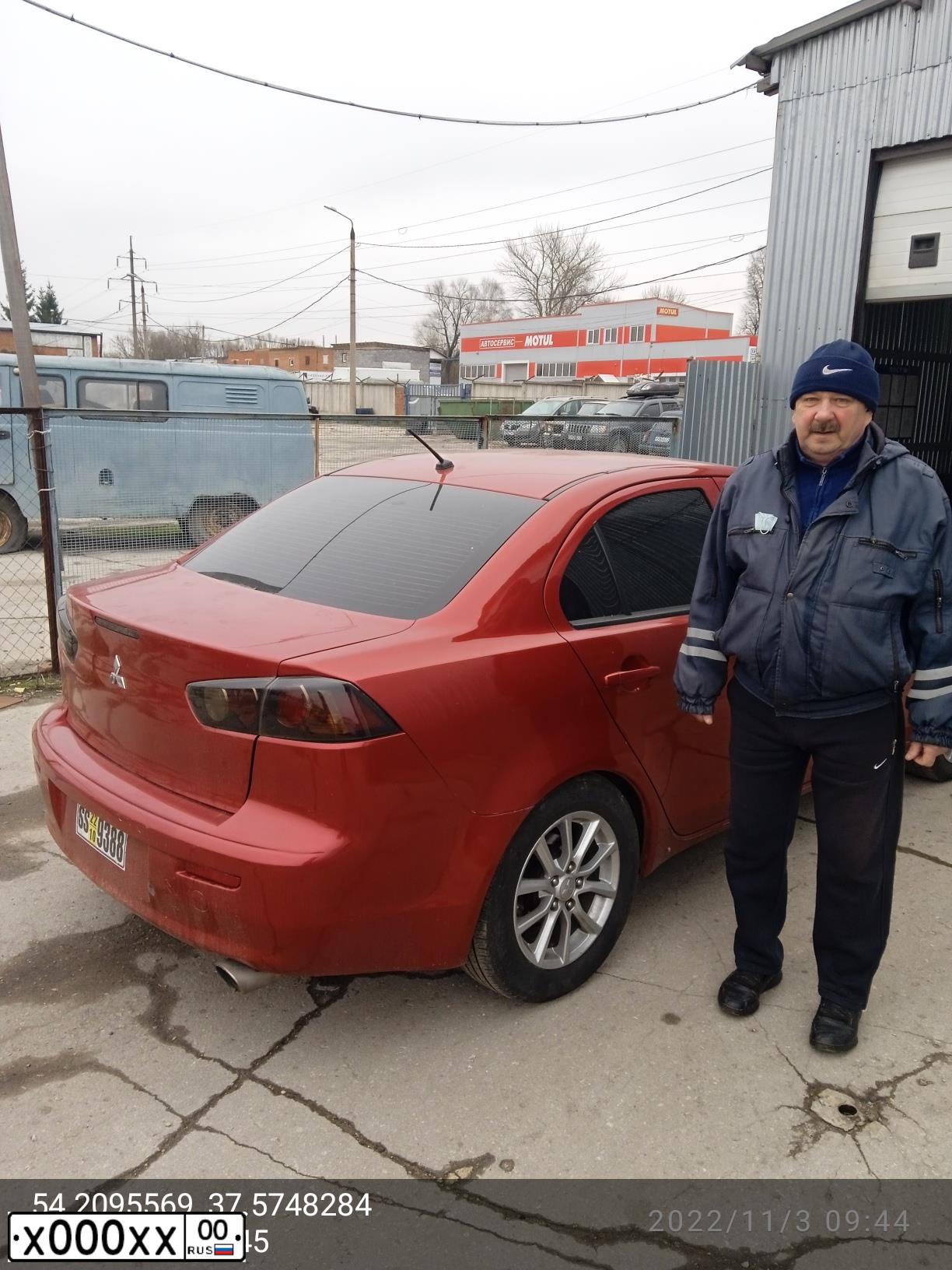Фото автомобиля SKODA OCTAVIA, 2011 — госномер Е014ВС180. Цвет: БЕЛЫЙ