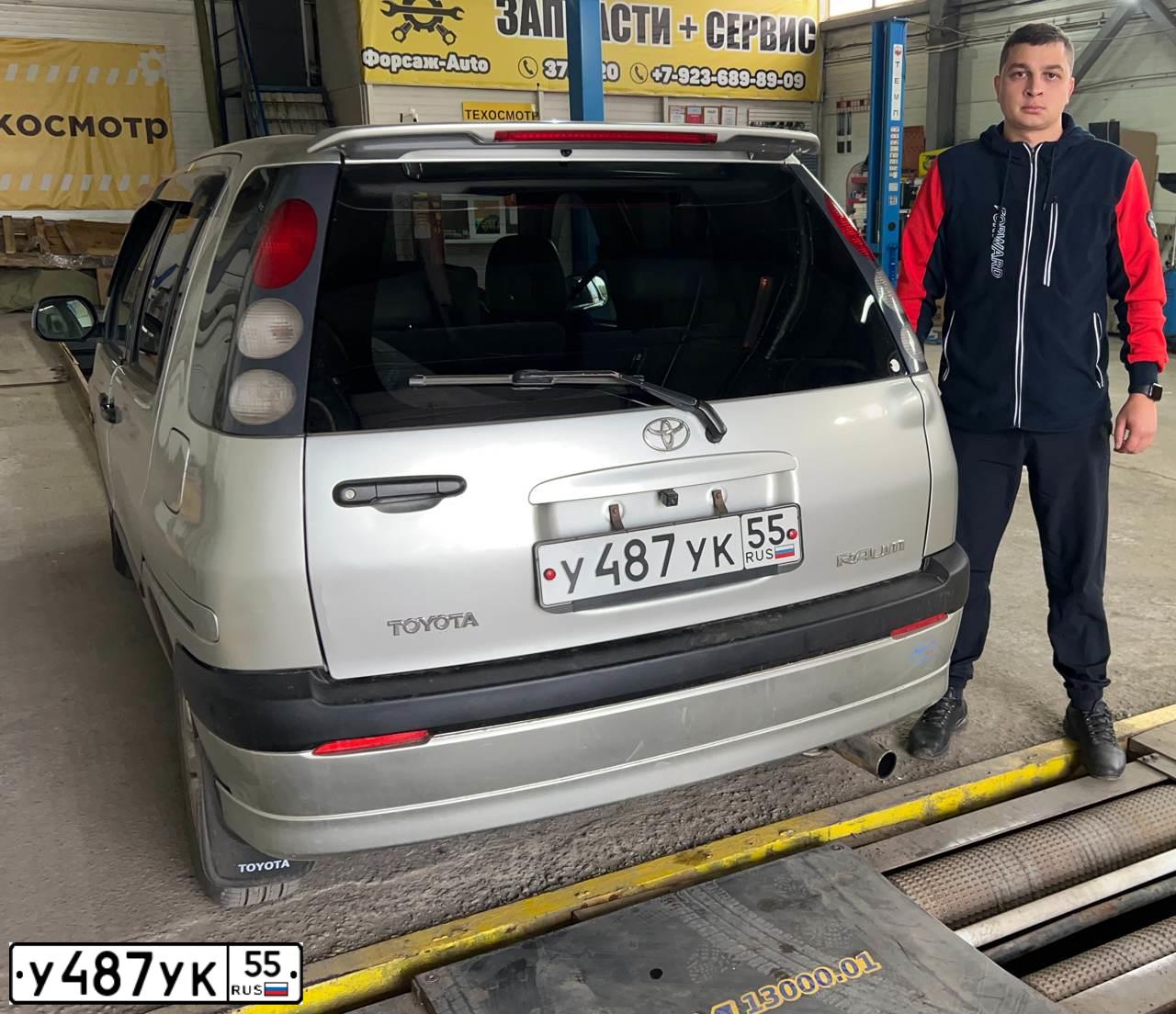 Фото автомобиля LADA 2114, 2008 — госномер Х803ТЕ55. Цвет: ГРАФИТОВЫЙ МЕТАЛЛИК