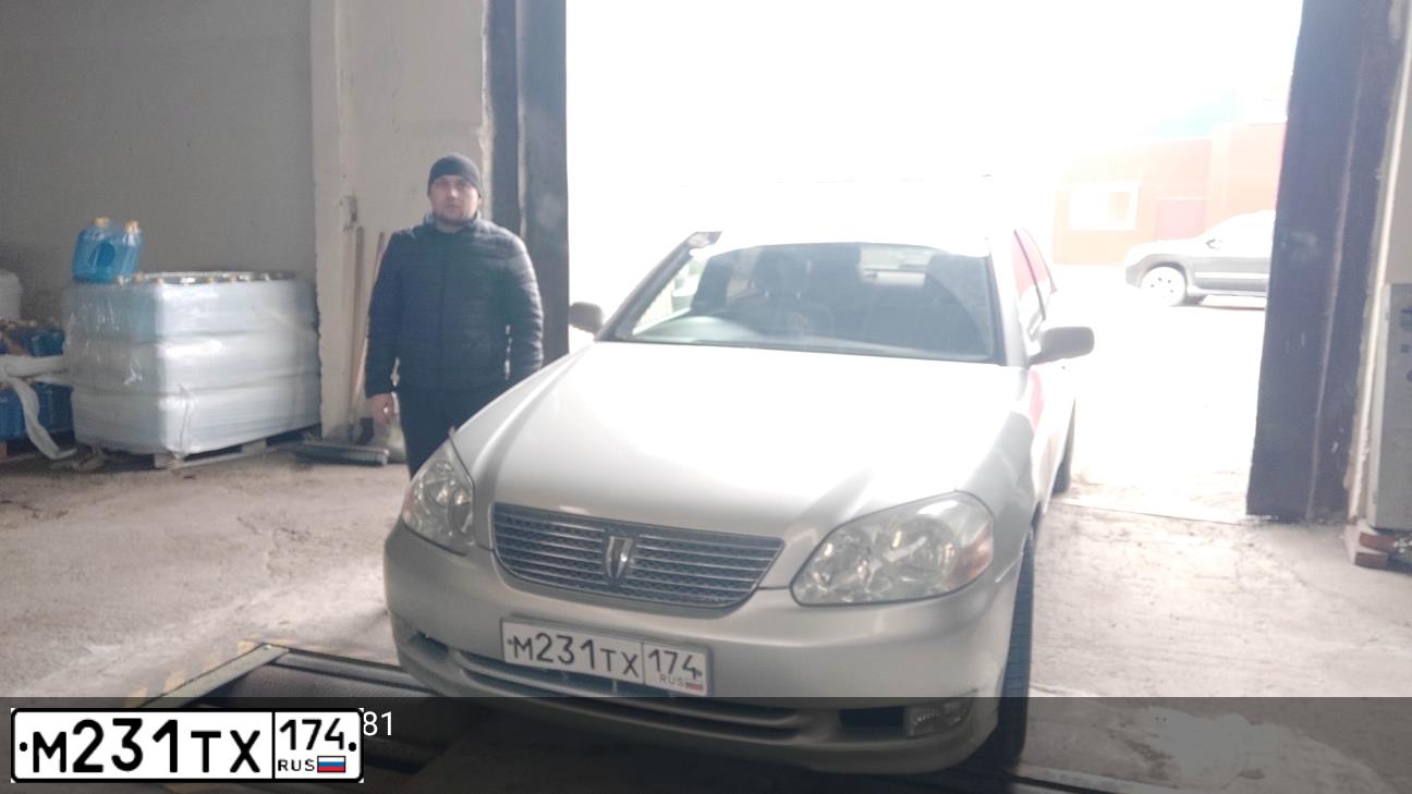 Фото автомобиля TOYOTA MARK II, 2001 — госномер О840ВТ774
