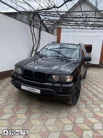 Фото автомобиля BMW X5, 2001 — госномер Р390МЕ142. Цвет: ЧЕРНЫЙ