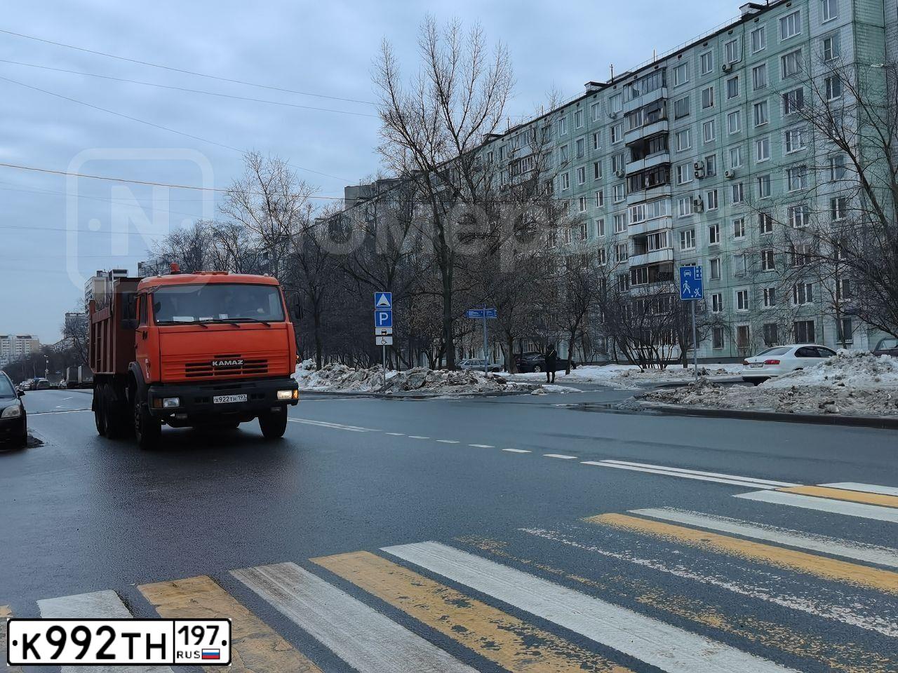 Фото автомобиля CHEVROLET CRUZE, 2012 — госномер К602МХ790. Цвет: СИНИЙ МЕТАЛЛИК
