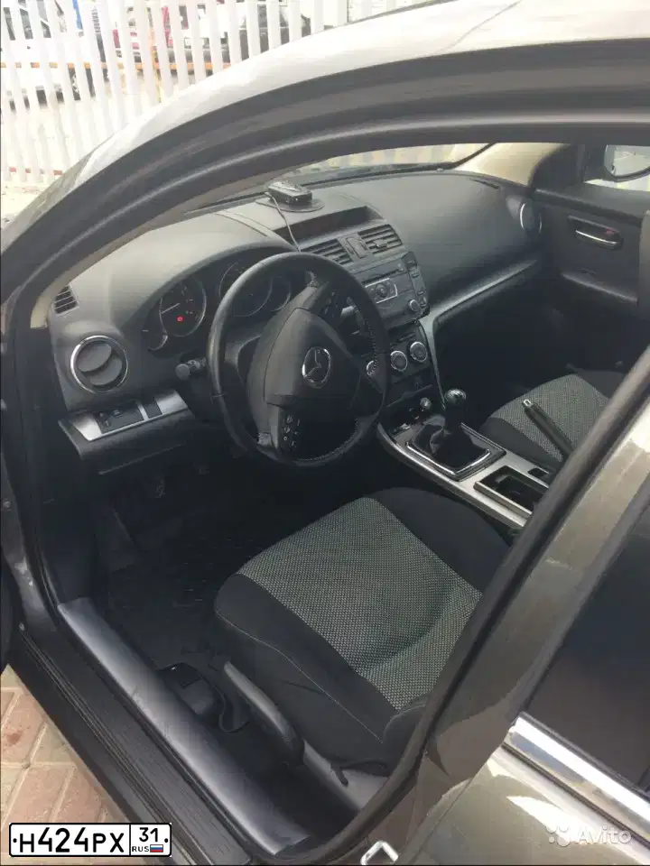 Фото автомобиля MAZDA 6, 2010 — госномер С328МВ190. Цвет: темно-серый