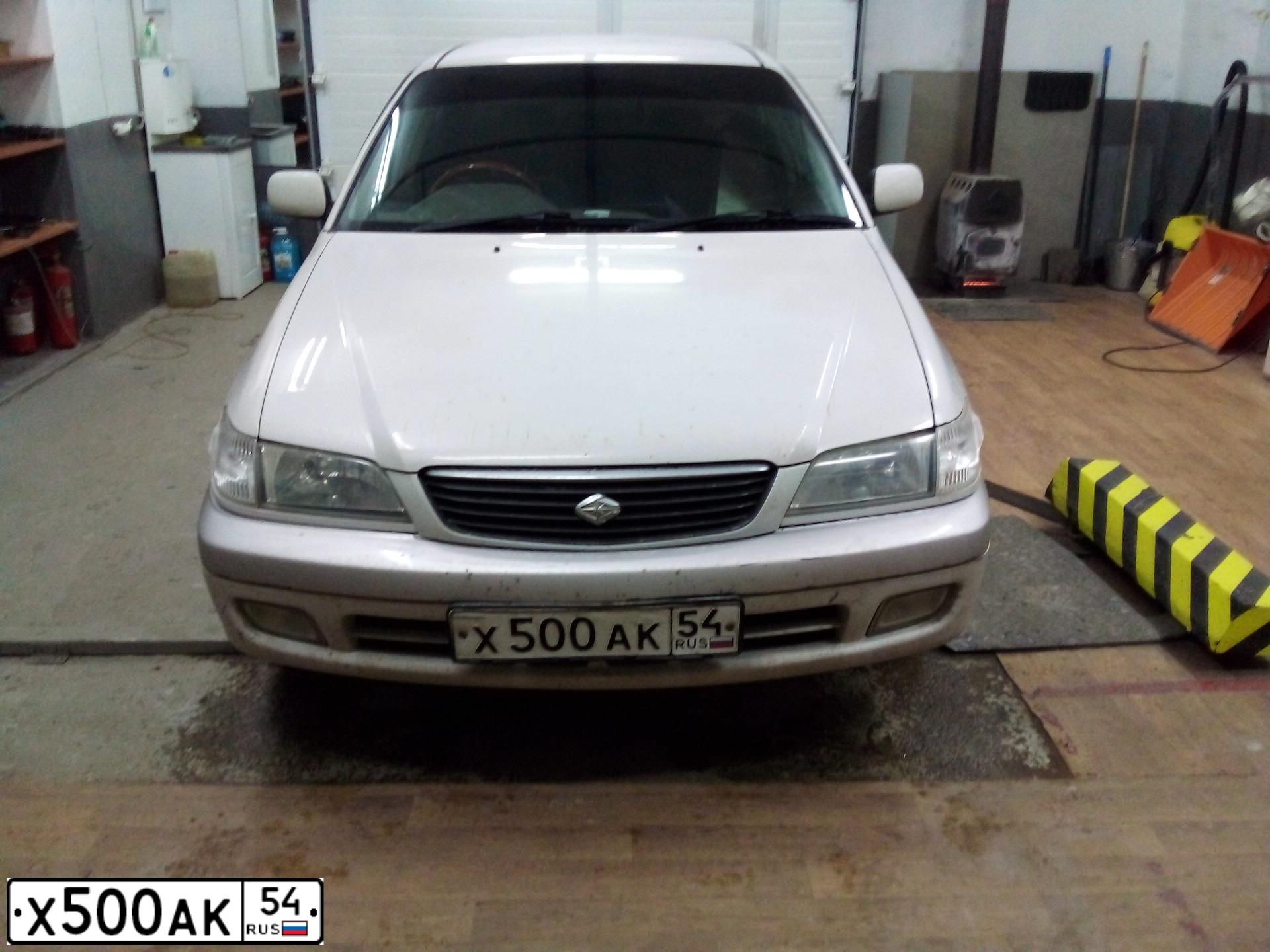 Фото автомобиля GAZ 2705 GAZEL, 2001 — госномер Х500АК54. Цвет: Белый