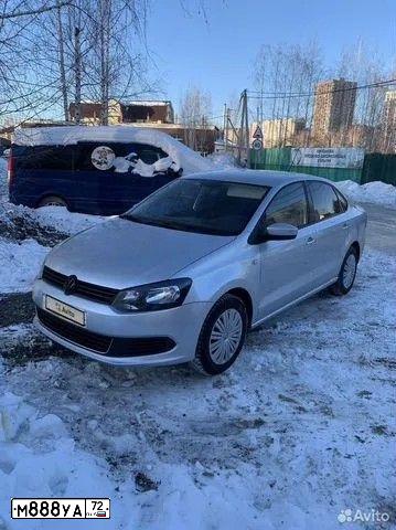 Фото автомобиля MERCEDES-BENZ E200, 2011 — госномер Х677СН72. Цвет: ЧЕРНЫЙ