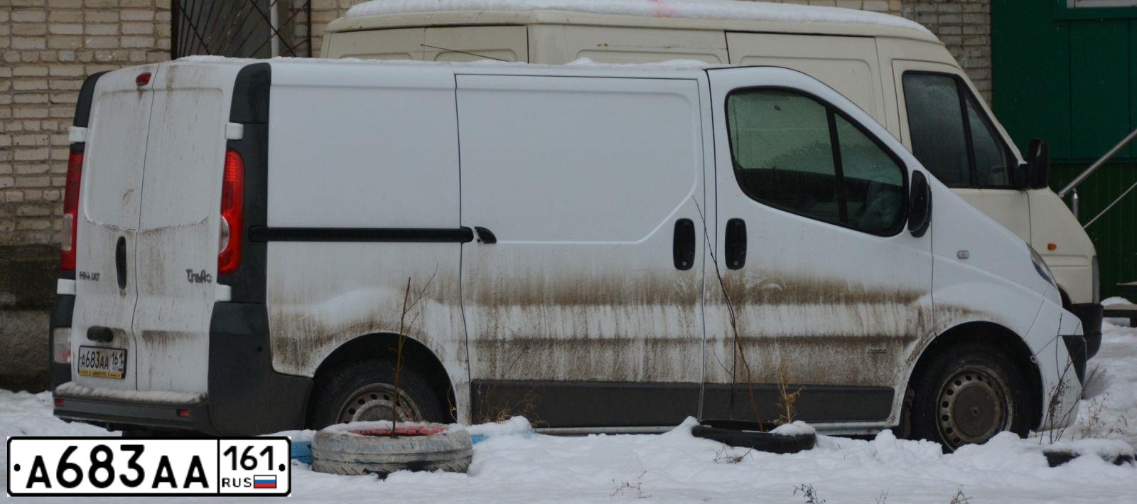 Фото автомобиля RENAULT TRAFIC, 2008 — госномер А683АА161. Цвет: Белый