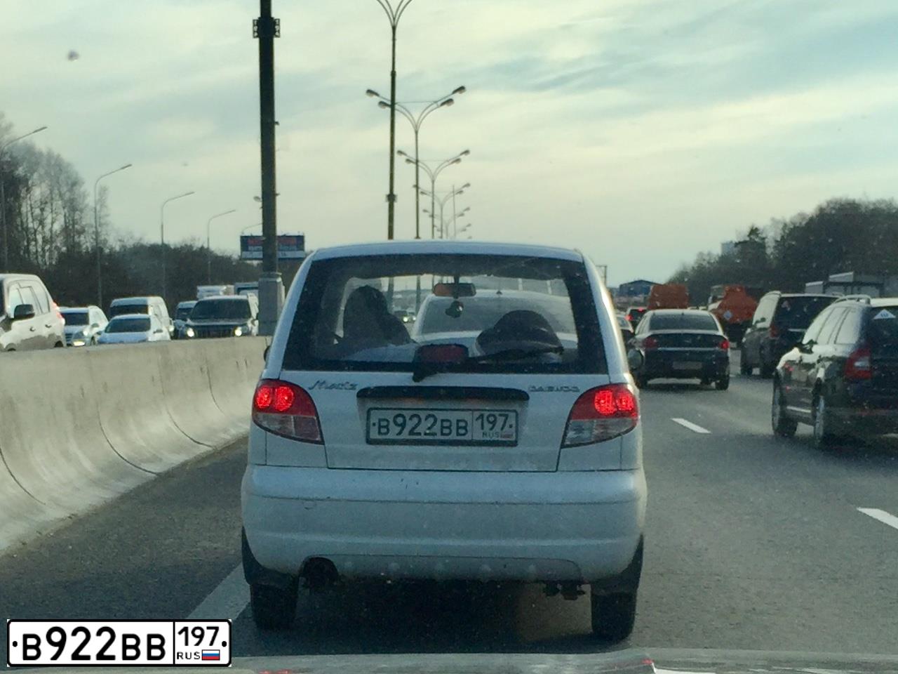 Фото автомобиля DAEWOO MATIZ, 2012 — госномер В922ВВ197. Цвет: Белый