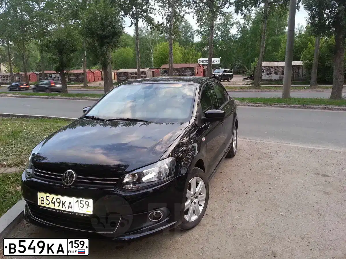 Фото автомобиля VOLKSWAGEN POLO, 2012 — госномер Н113ОА193. Цвет: ЧЕРНЫЙ