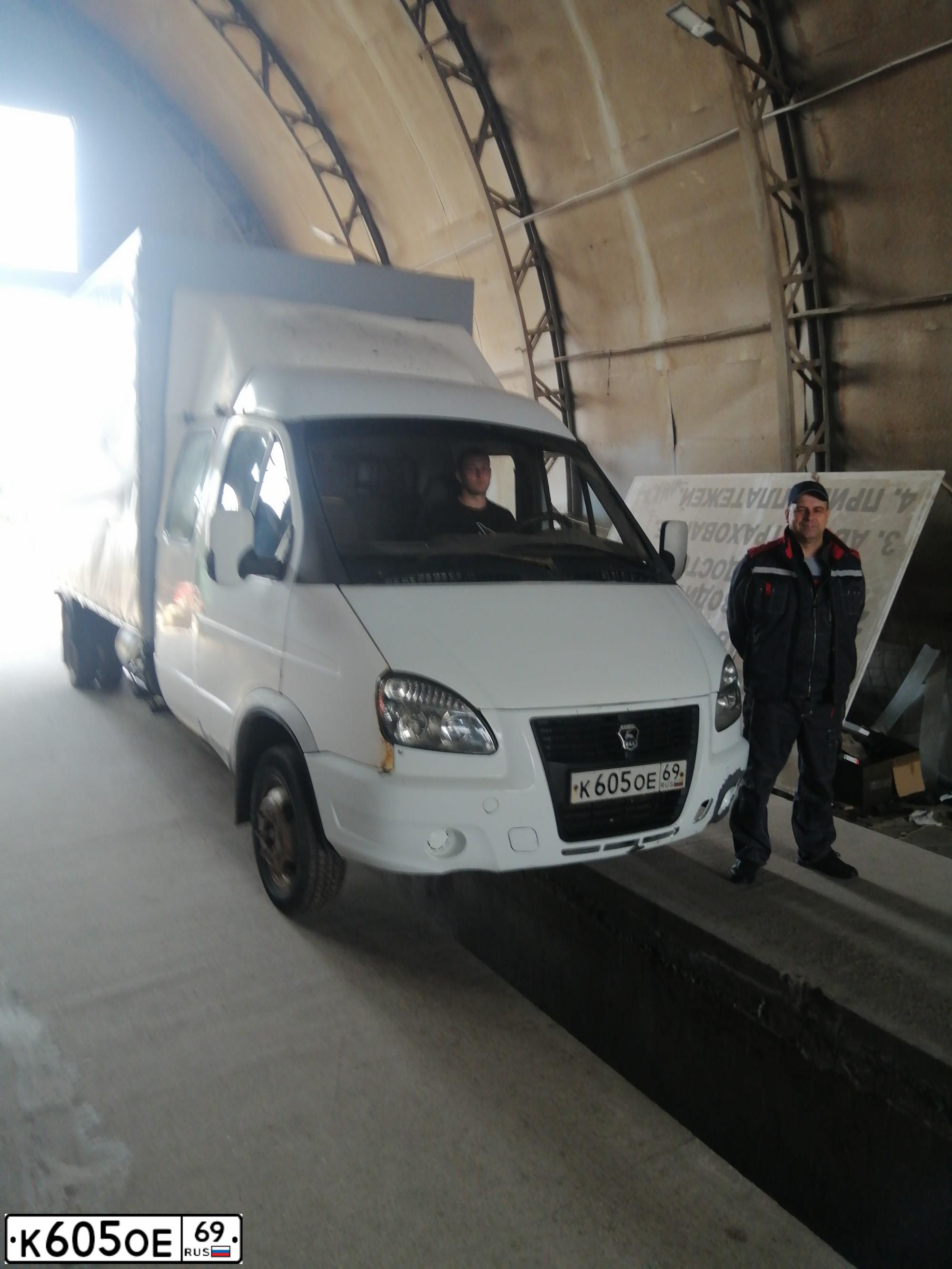 Фото автомобиля GAZ 3302 EL, 2006 — госномер К605ОЕ69. Цвет: Белый