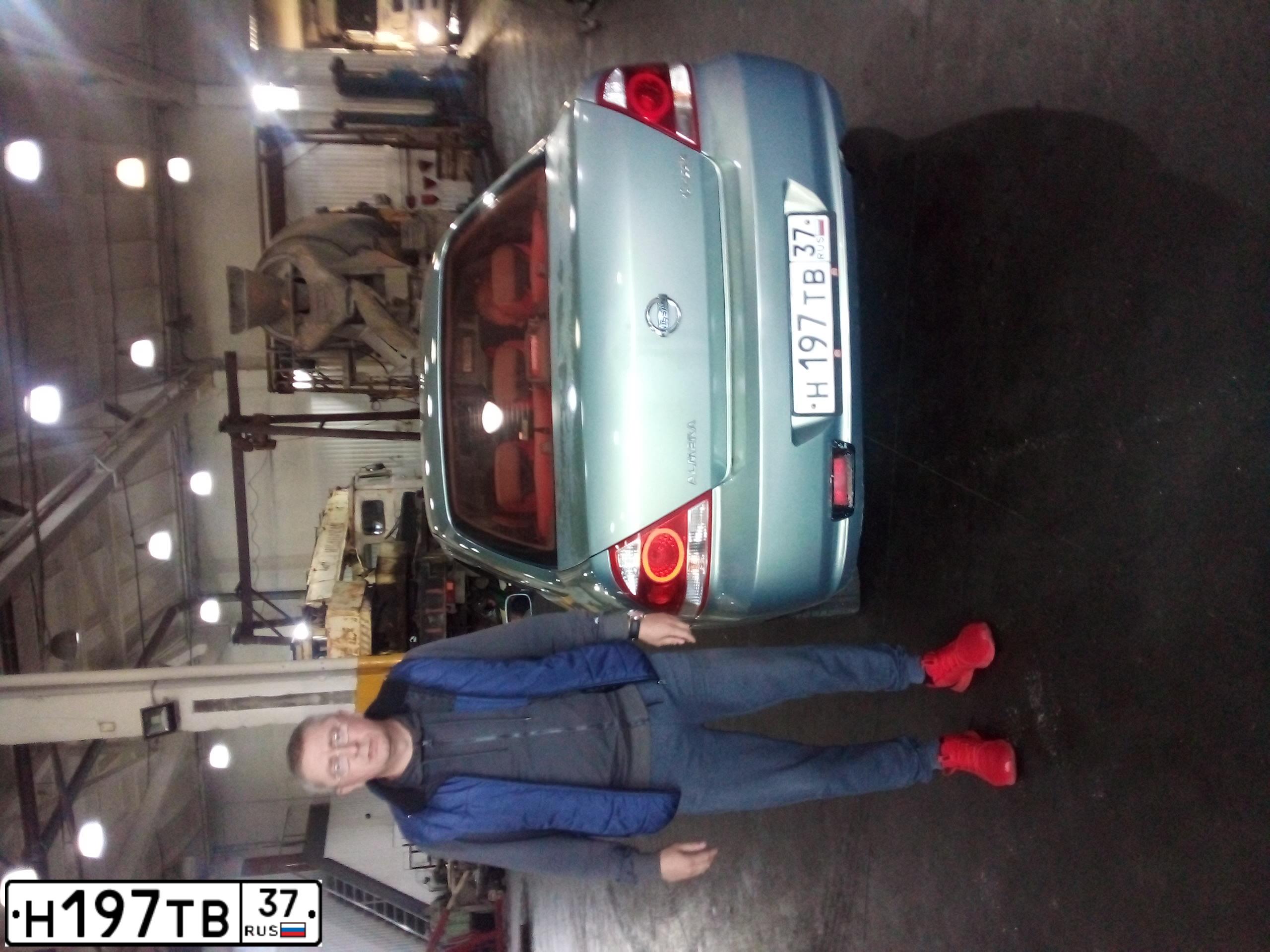Фото автомобиля NISSAN ALMERA, 2006 — госномер Н197ТВ37. Цвет: СЕРО-ЗЕЛЕНЫЙ