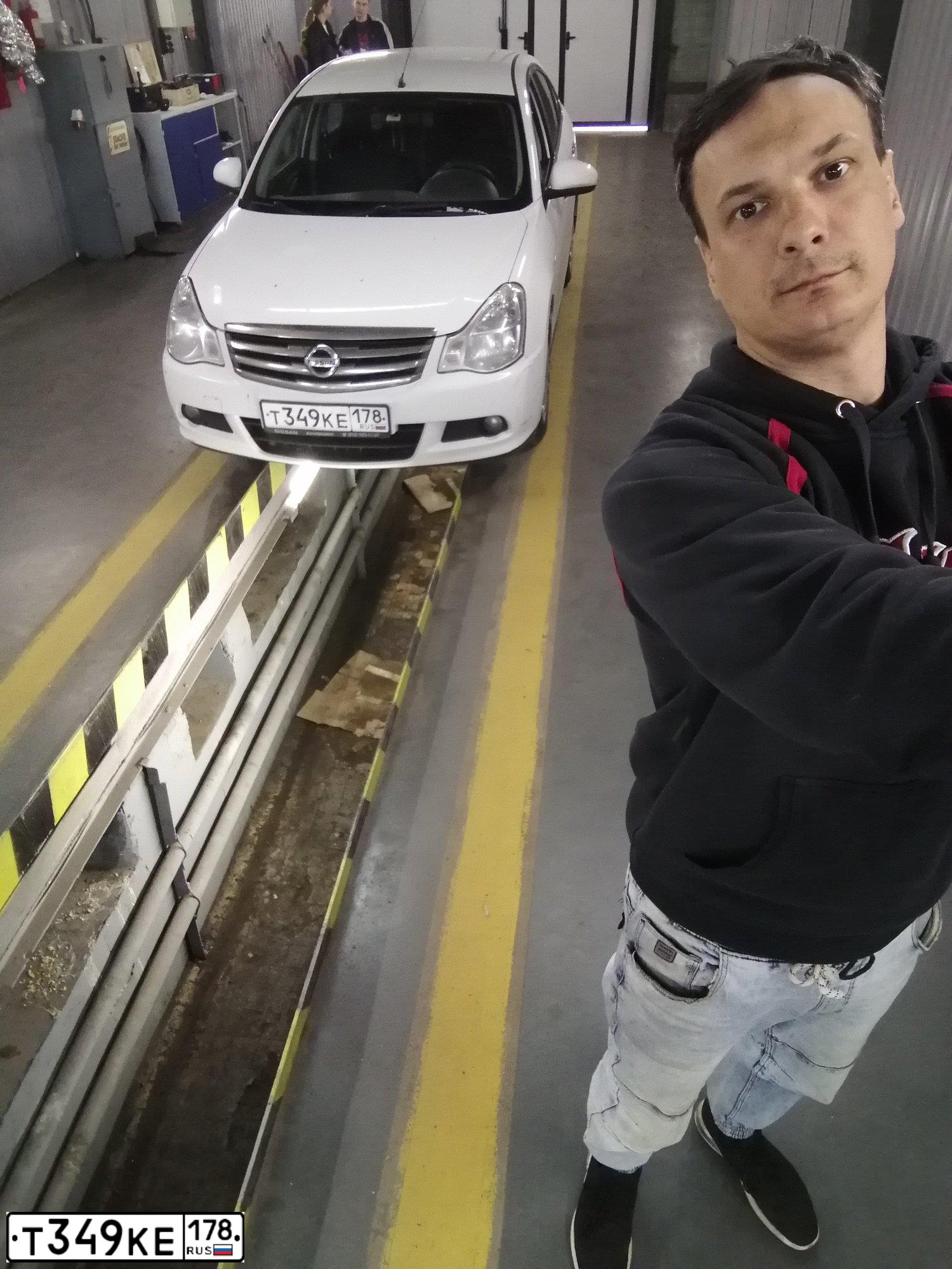 Фото автомобиля NISSAN ALMERA /AVTOVAZ/, 2014 — госномер К976ЕР147. Цвет: Белый