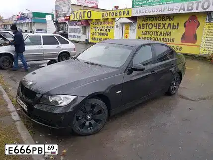 Фото автомобиля LADA LARGUS FURGON, 2013 — госномер М643АЕ152. Цвет: Серебристый