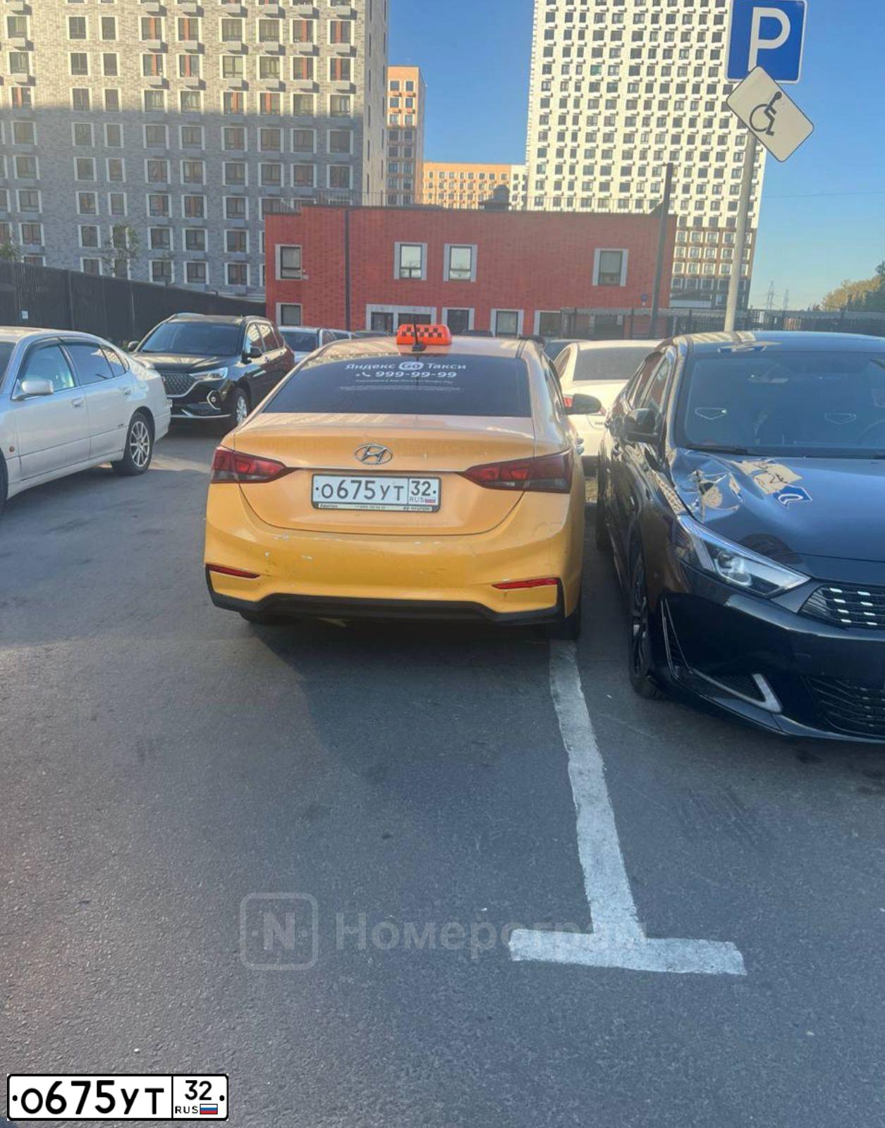 Фото автомобиля HYUNDAI SOLARIS, 2018 — госномер О675УТ32. Цвет: ЖЕЛТЫЙ