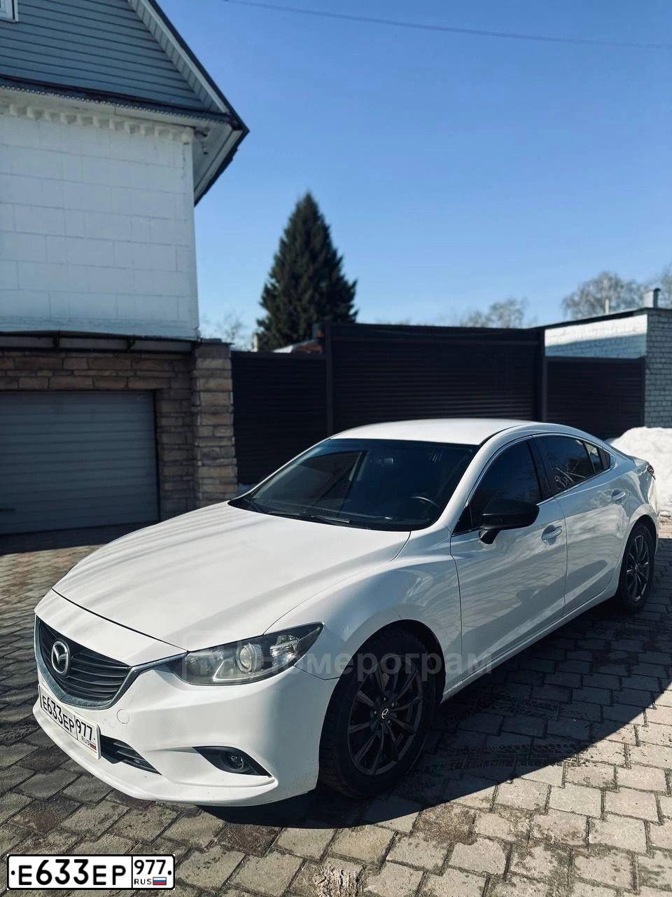 Фото автомобиля MAZDA 6, 2013 — госномер Е633ЕР977