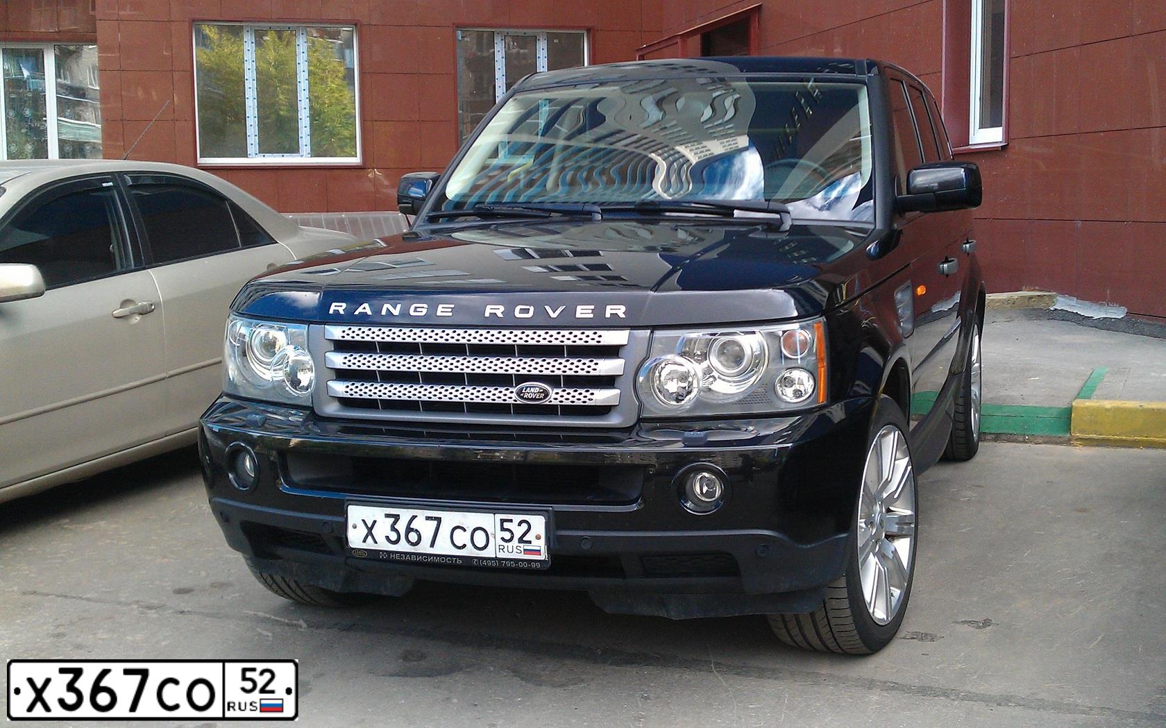Фото автомобиля LANDROVER RANGE ROVER SPORT, 2008 — госномер Х367СО52. Цвет: ЧЕРНЫЙ