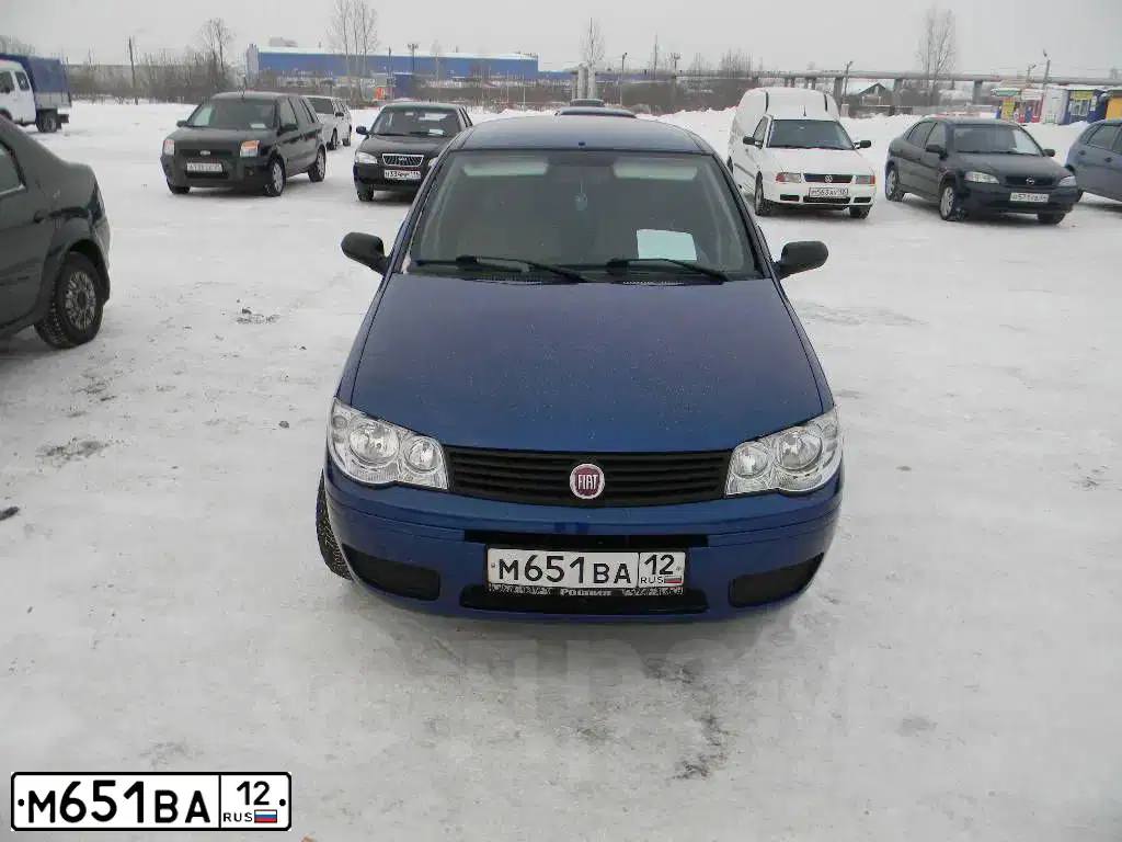 Фото автомобиля FIAT ALBEA, 2008 — госномер С117ОТ43. Цвет: СИНИЙ ТЕЗЕЙ