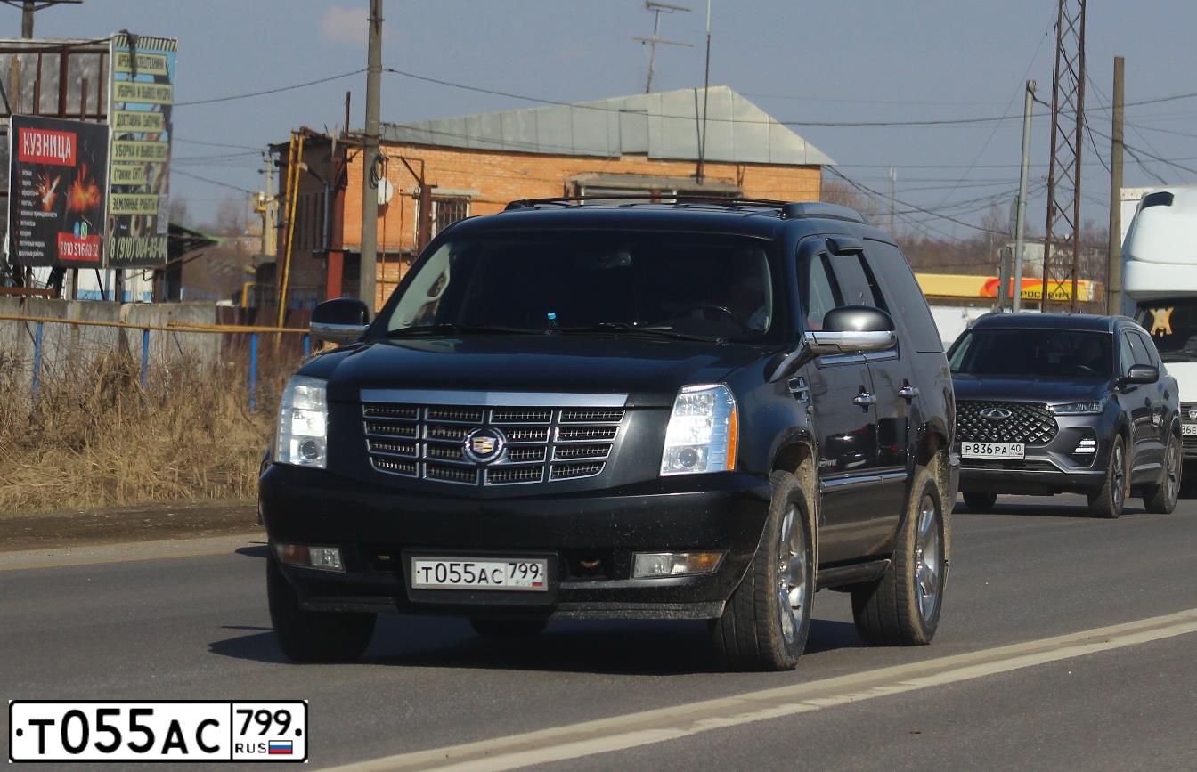 Фото автомобиля CADILLAC ESCALADE, 2012 — госномер Т055АС799. Цвет: ЧЕРНЫЙ
