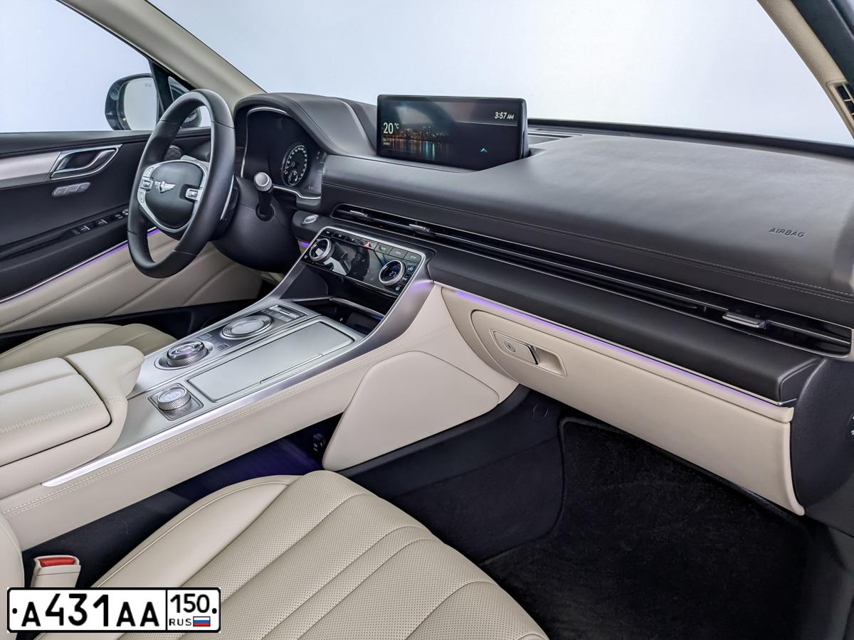 Фото автомобиля INFINITI QX70 /FX/, 2013 — госномер О137ОО199. Цвет: Белый
