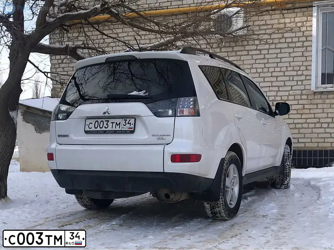 Фото автомобиля MITSUBISHI OUTLANDER, 2011 — госномер С003ТМ34. Цвет: БЕЛЫЙ