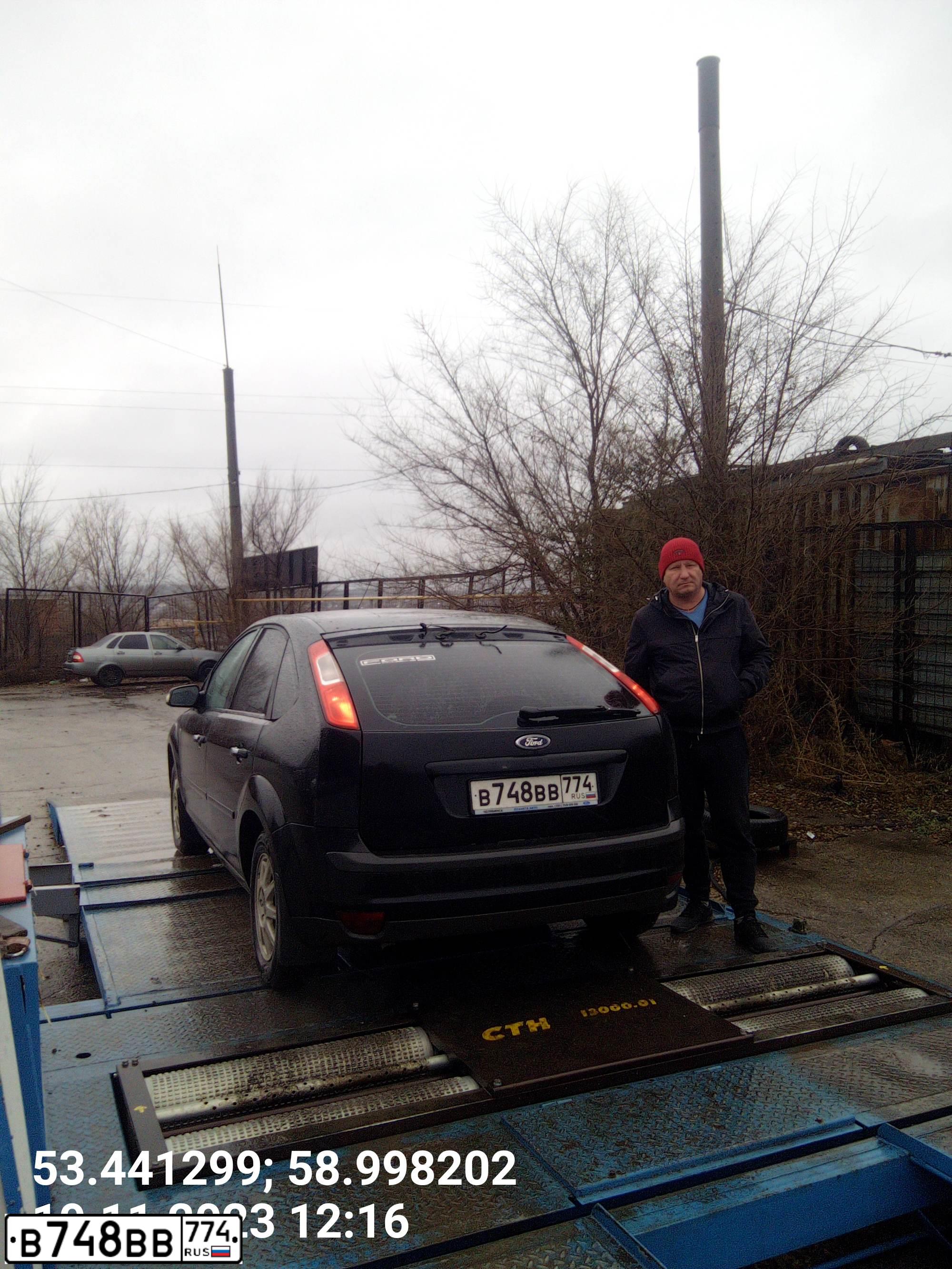 Фото автомобиля FORD FOCUS, 2007 — госномер М395ВУ774. Цвет: ЧЕРНЫЙ
