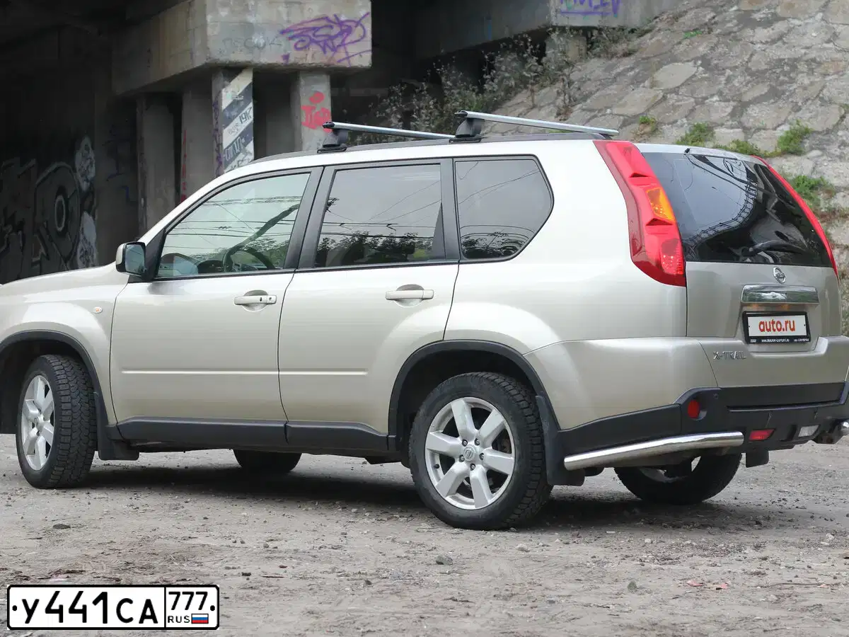 Фото автомобиля NISSAN X-TRAIL, 2007 — госномер У441СА777. Цвет: ЧЕРНЫЙ