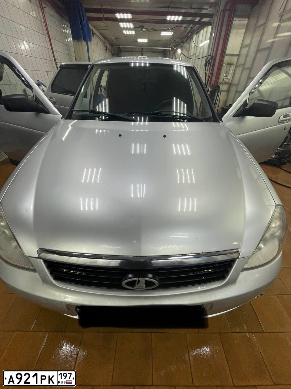 Фото автомобиля BMW SERIE 3, 2007 — госномер Е642ХР76. Цвет: ЧЕРНЫЙ