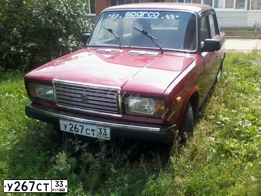 Фото автомобиля LADA 2107, 2005 — госномер У267СТ33. Цвет: ВИШНЕВЫЙ