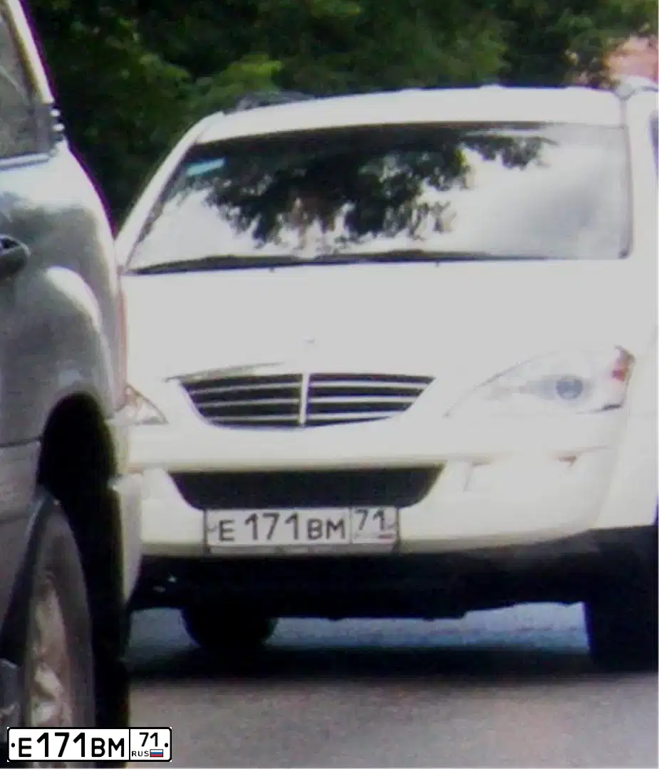 Фото автомобиля SSANGYONG KYRON, 2010 — госномер Т533УВ71. Цвет: Белый