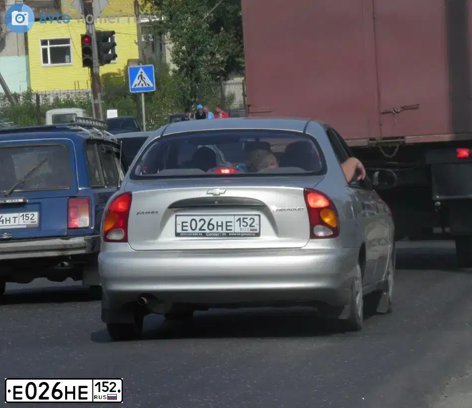 Фото автомобиля ZAZ LANOS, 2007 — госномер Е026НЕ152. Цвет: СЕРЕБРИСТЫЙ