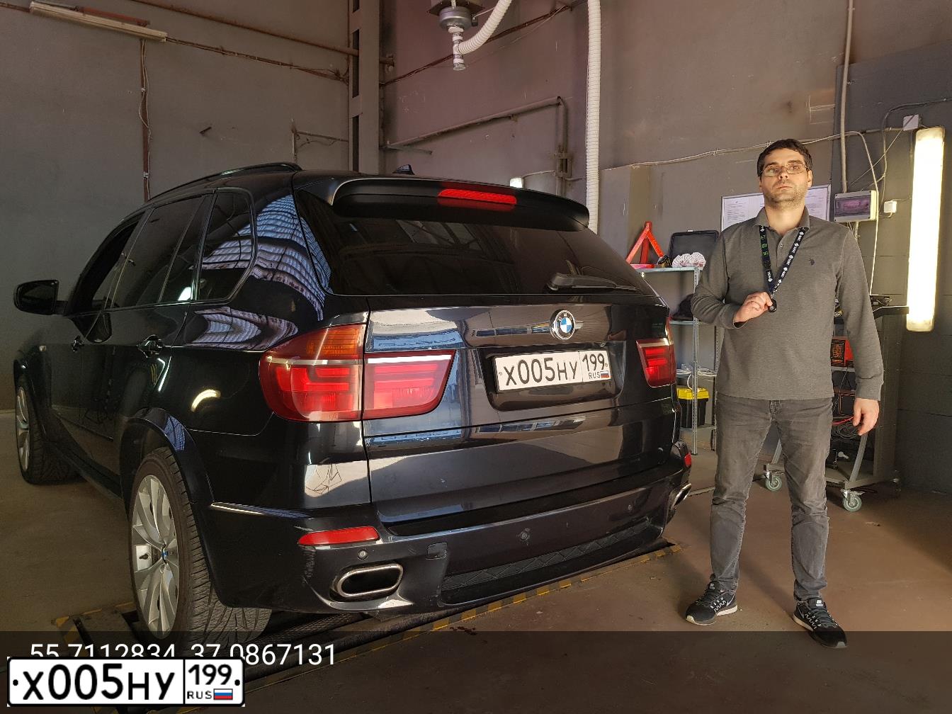 Фото автомобиля BMW X5, 2013 — госномер А874МА790. Цвет: ЧЕРНЫЙ
