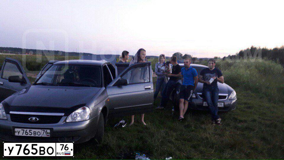 Фото автомобиля LADA 2170 PRIORA, 2011 — госномер У765ВО76. Цвет: СЕРЫЙ