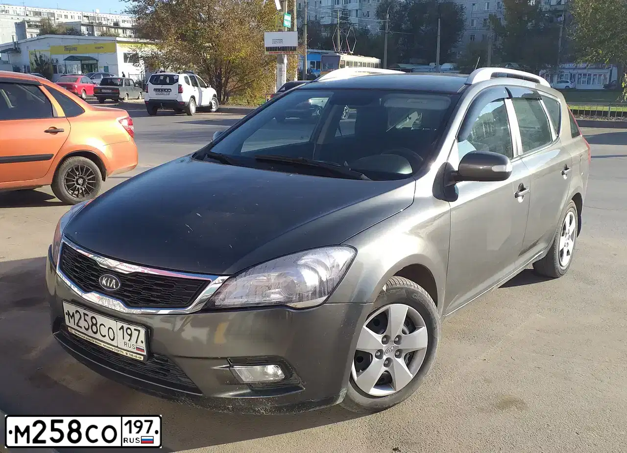 Фото автомобиля FORD FUSION, 2007 — госномер Н644ХС177. Цвет: ТЕМНО-СЕРЫЙ